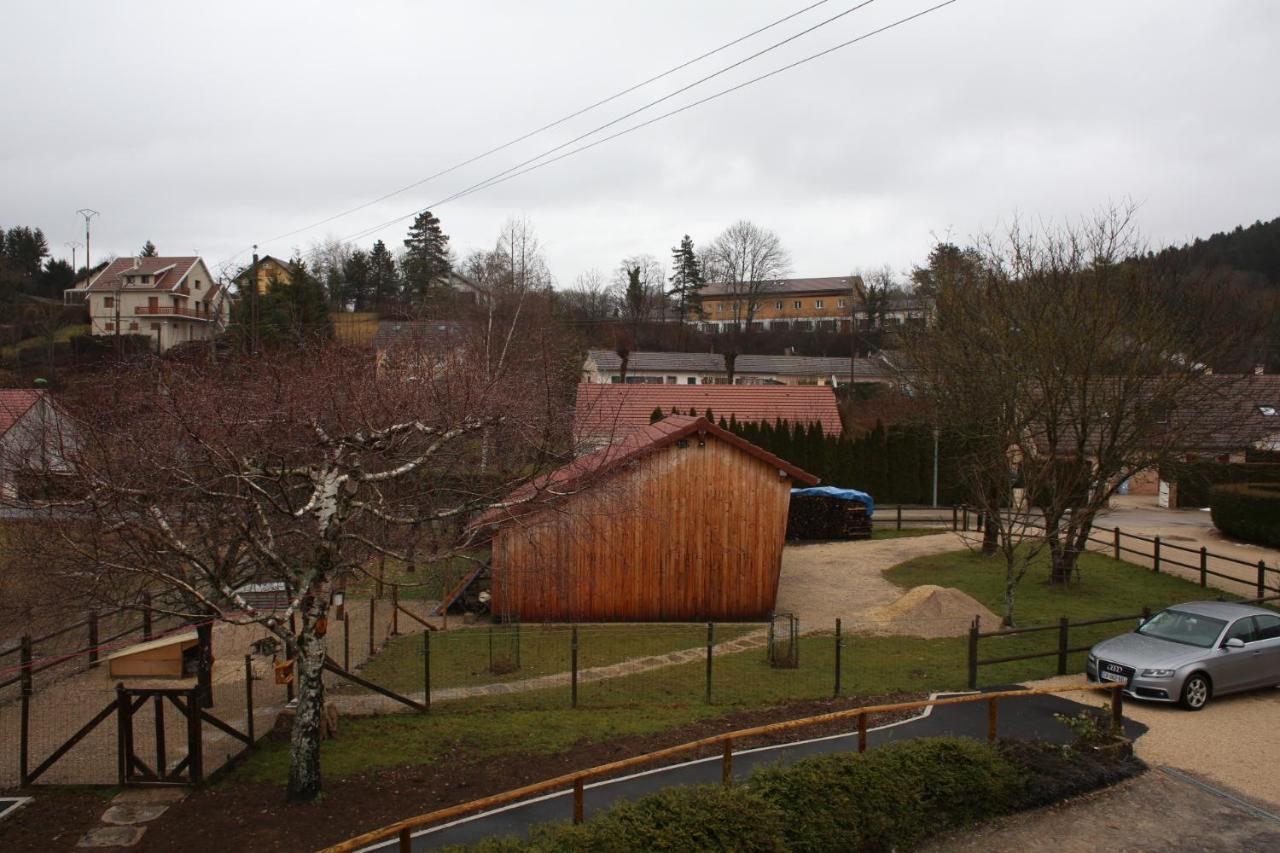 Chambre D'Hotes Des Poisets Crotenay 外观 照片